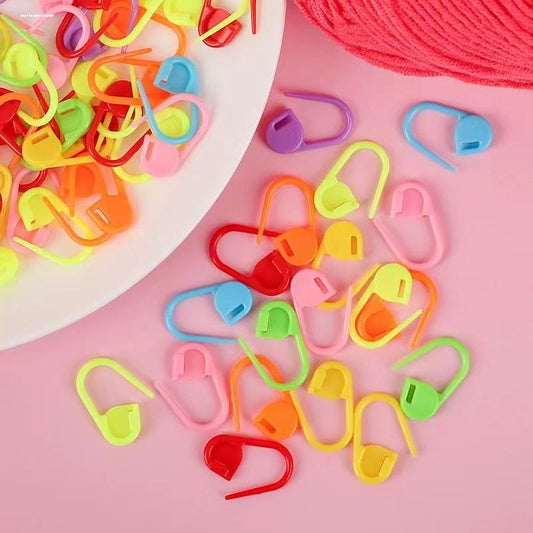 Locking Stitch Markers - package of 10
